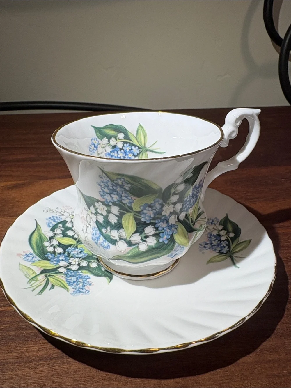 Rosina teacup and saucer fine bone china made in England gold rims